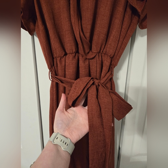 1.4.3. Story Marroon High/Low Dress, Size 1X - Picture 5 of 9